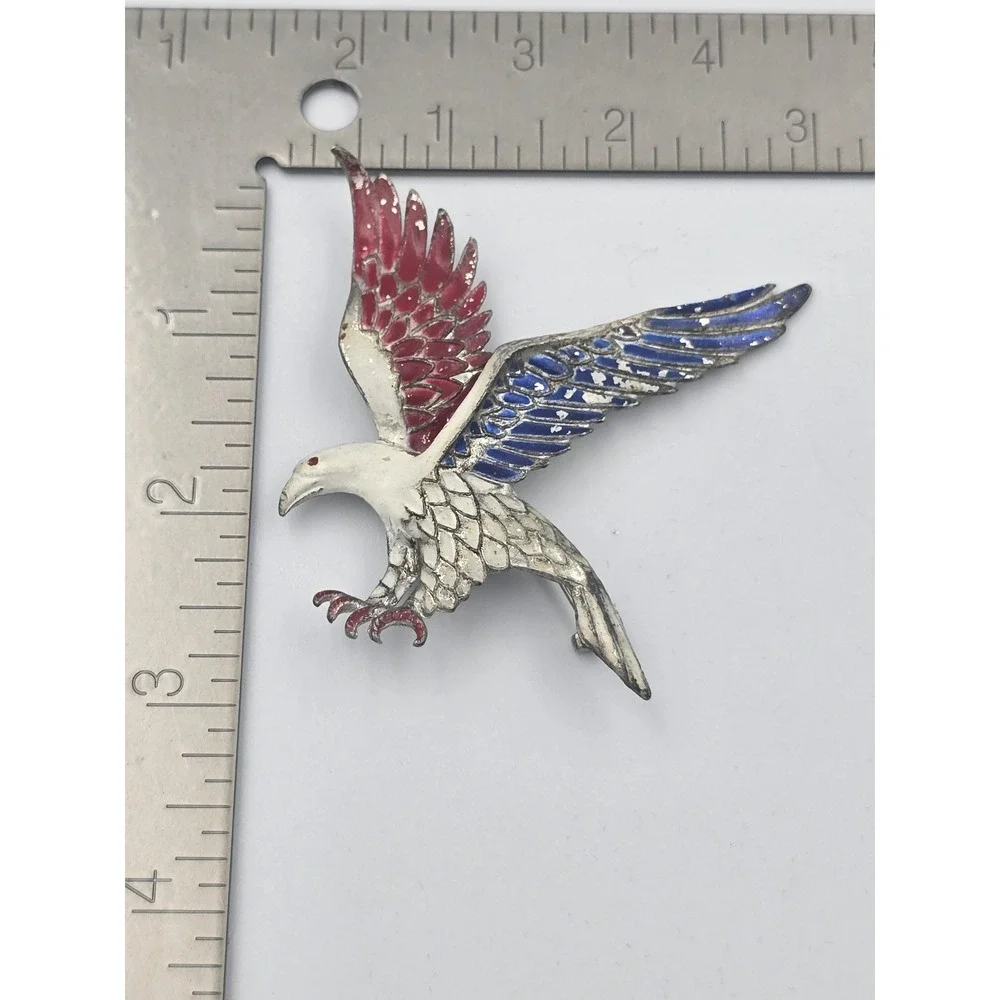 Vintage Patriotic WWII‎ Sweetheart Brooch Red White & Blue Eagle Figural Pot